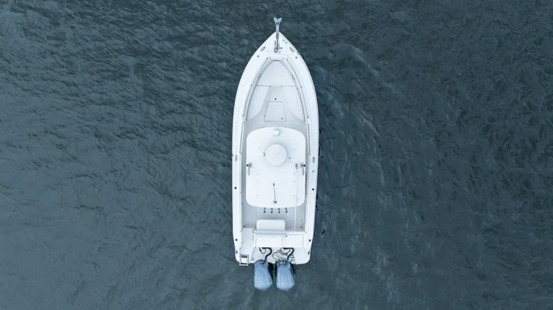 Slide: The Image of Robalo R260 2013 - 6108683