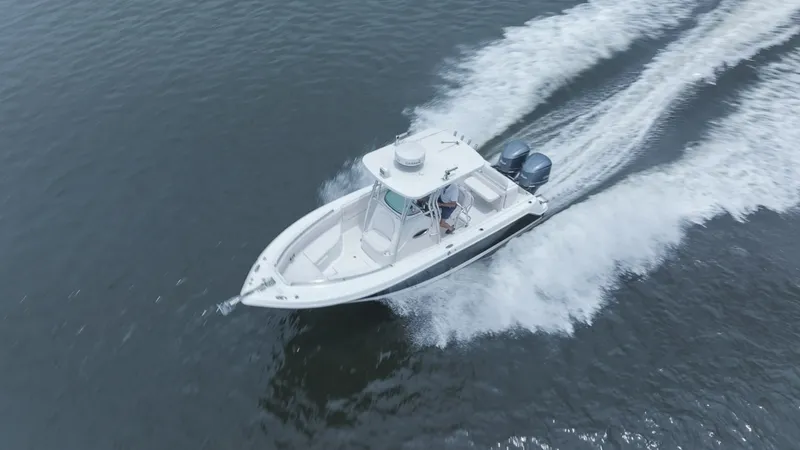 Slide: The Image of Robalo R260 2013 - 6108691