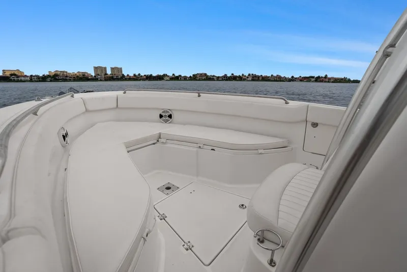 Slide: The Image of Robalo R260 2013 - 6108655