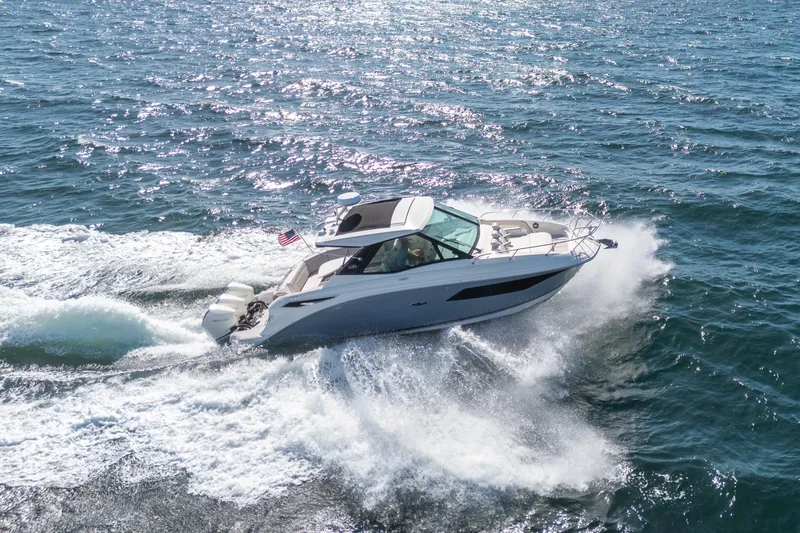 Slide: The Image of Sea Ray 320 Sundancer 2021 - 6109492