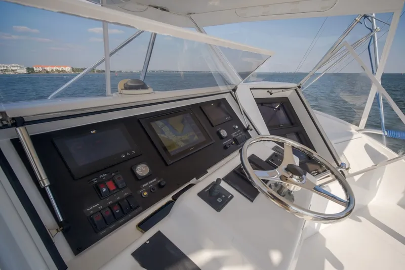 Slide: The Image of Hatteras 60 Reel Hook'Up - Exterior Flybridge 2002 Hatteras 60 Convertible Reel Hook'Up - 7382555