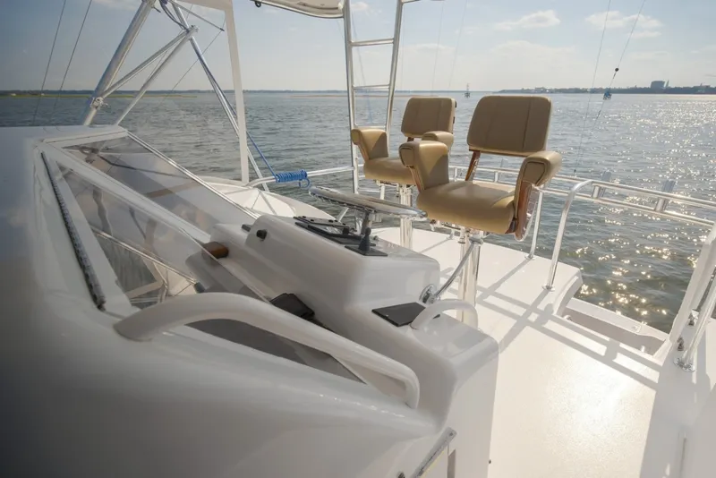 Slide: The Image of Hatteras 60 Reel Hook'Up - Exterior Flybridge 2002 Hatteras 60 Convertible Reel Hook'Up - 7382553