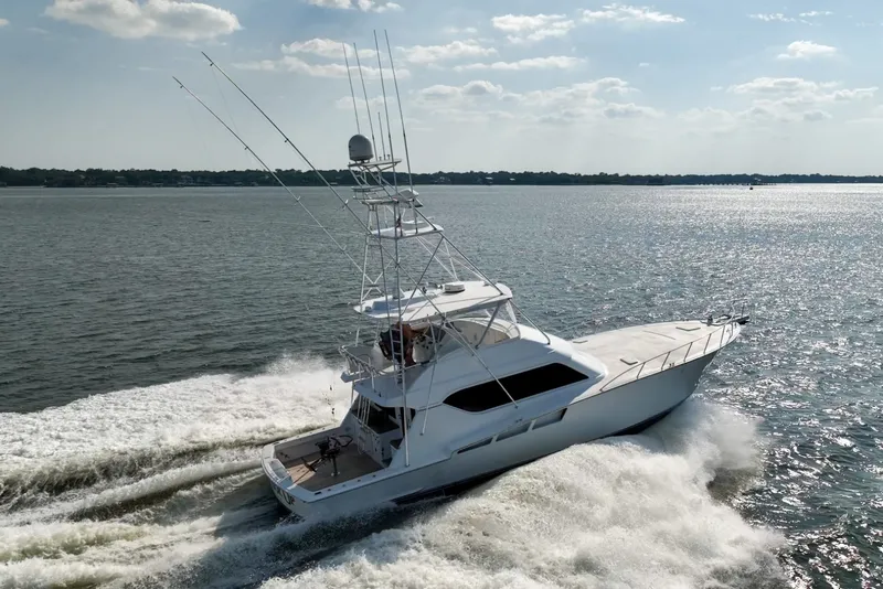 Slide: The Image of Hatteras 60 Reel Hook'Up - Exterior Profile 2002 Hatteras 60 Convertible Reel Hook'Up - 7655492