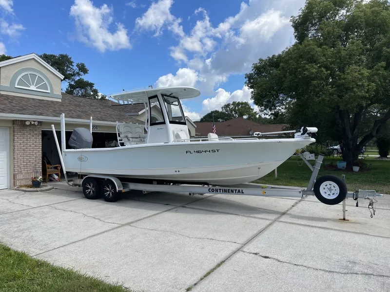 Slide: The Image of Sea Hunt BX25 2020 - 6109372
