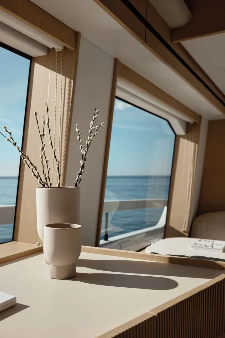 Slide: The Image of Azimut 62 FLY 2026 - 6109856