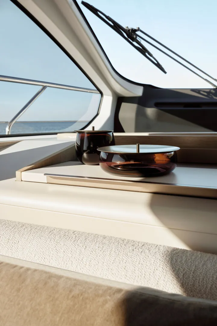 Slide: The Image of Azimut 62 FLY 2026 - 6109858