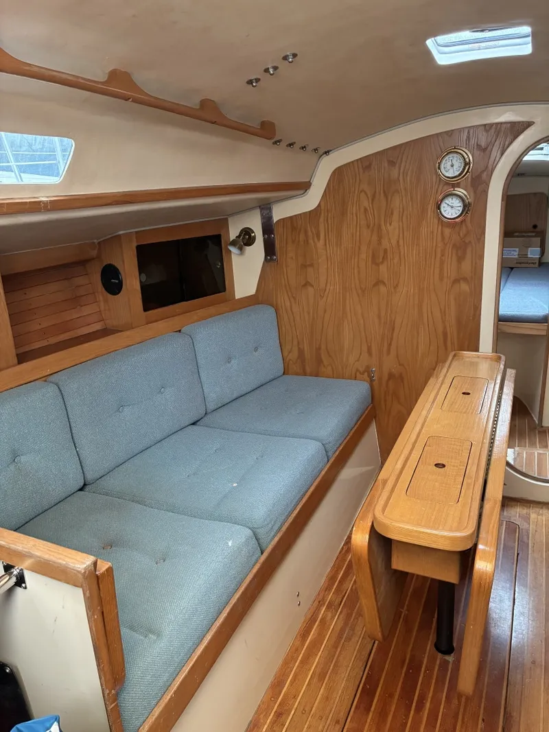 Slide: The Image of J Boats J/30 1985 - 6109885