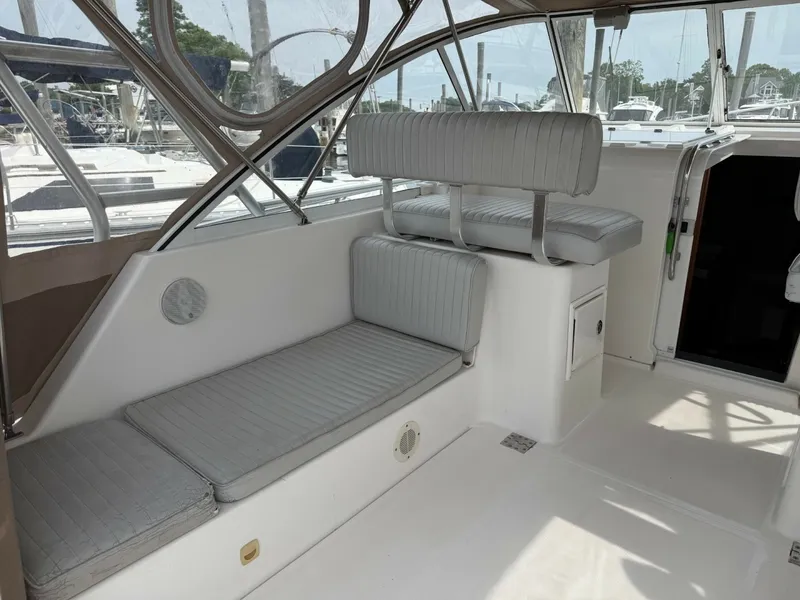 Slide: The Image of Mainship 34' Pilot 2003 - 6257386
