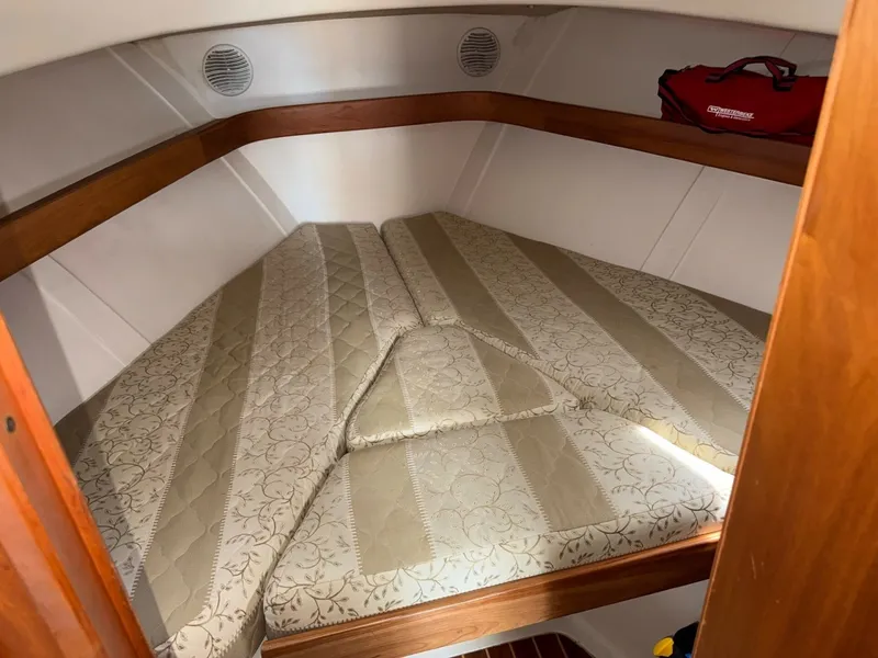 Slide: The Image of Mainship 34' Pilot 2003 - 6257448