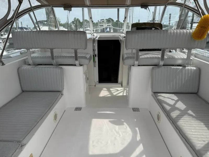 Slide: The Image of Mainship 34' Pilot 2003 - 6257387