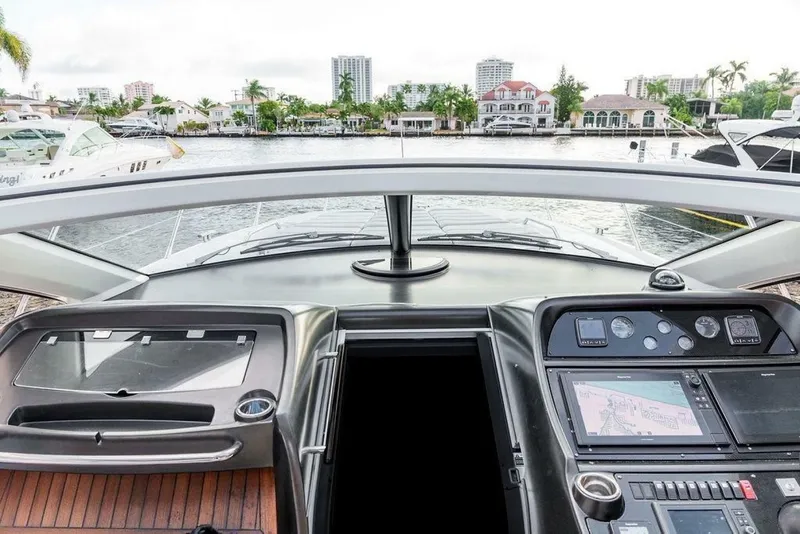 Slide: The Image of Sunseeker 48 2013 - 6110438