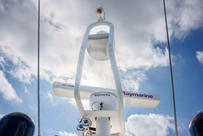 Slide: The Image of Sunseeker 48 2013 - 6110456