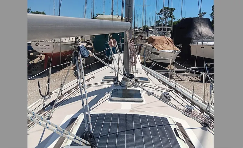 Slide: The Image of Catalina 36 1984 - 6110859