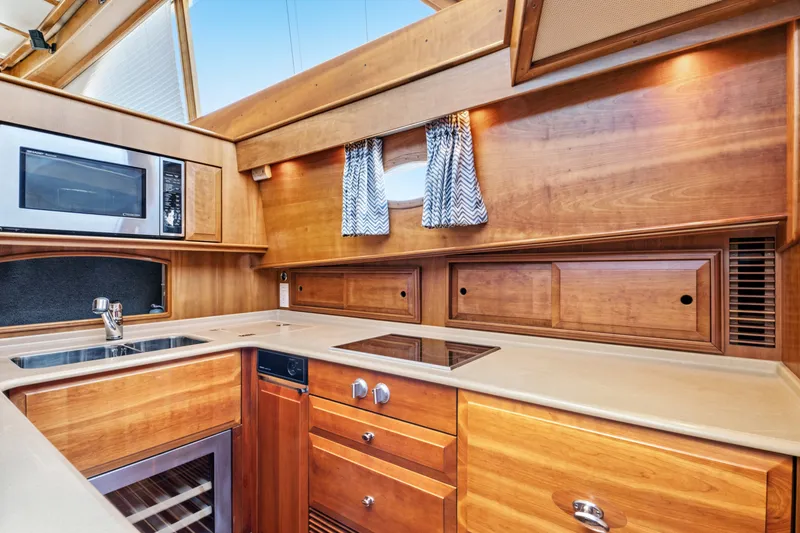 Slide: The Image of Hinckley Yachts TALARIA 55MY 2007 - 6111044