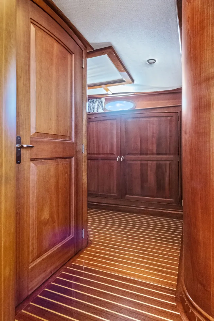Slide: The Image of Hinckley Yachts TALARIA 55MY 2007 - 6111084