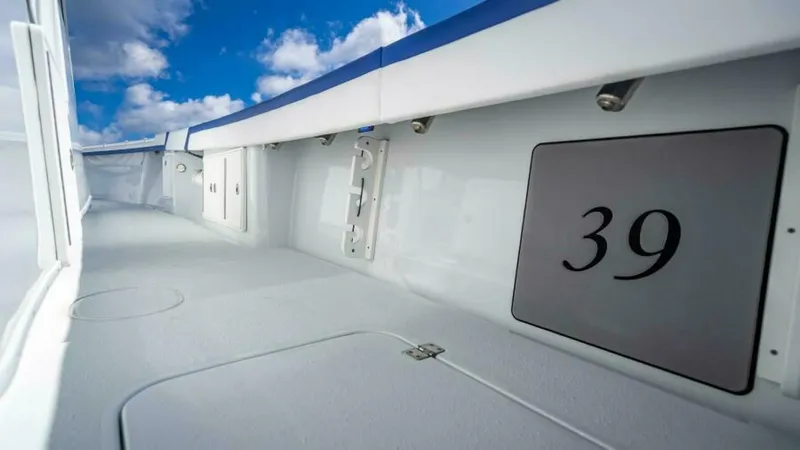 Slide: The Image of Yellowfin Offshore 2023 - 7382647