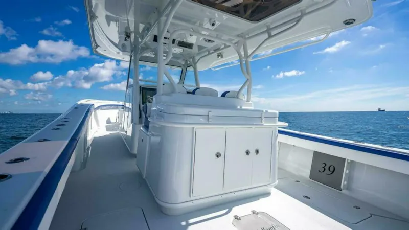 Slide: The Image of Yellowfin Offshore 2023 - 7382636