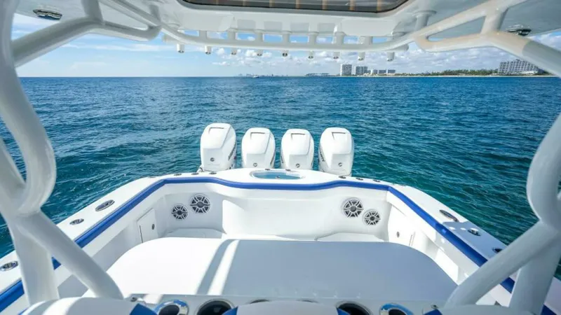 Slide: The Image of Yellowfin Offshore 2023 - 7382633