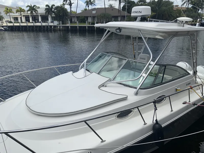Slide: The Image of Robalo R305 Walkaround 2007 - 6111455