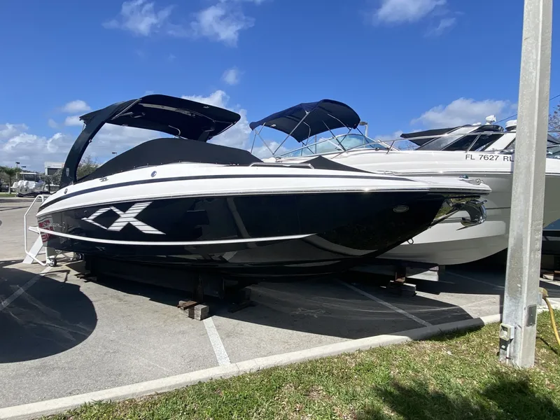 The Image of Regal 27 FasDeck RX 2013 - 6111515