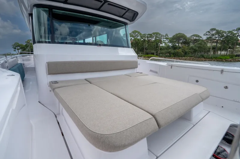 Slide: The Image of Axopar 45 XC Cross Cabin 2024 - 6111596