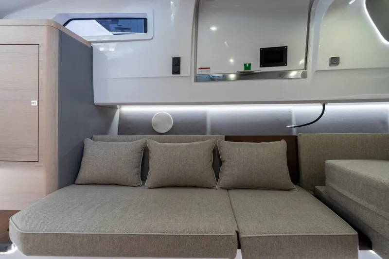 Slide: The Image of Axopar 45 XC Cross Cabin 2024 - 6111616