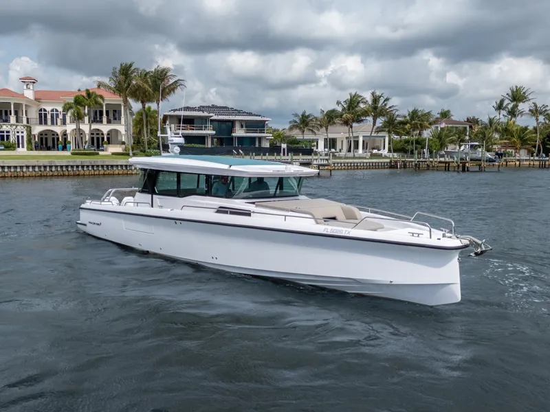 Slide: The Image of Axopar 45 XC Cross Cabin 2024 - 6111589
