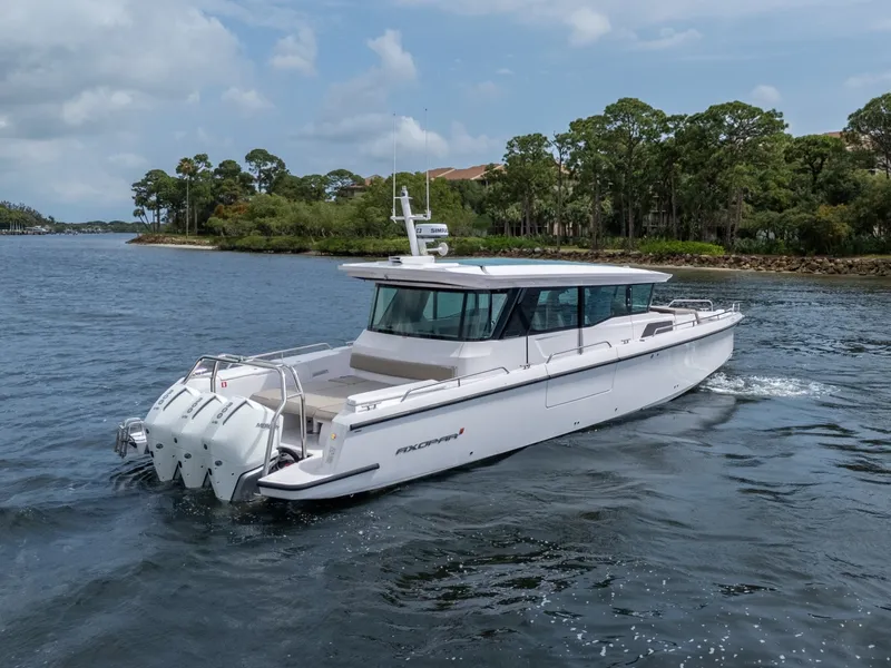 Slide: The Image of Axopar 45 XC Cross Cabin 2024 - 6111590