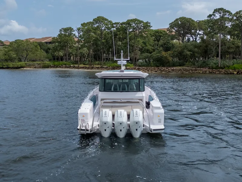 Slide: The Image of Axopar 45 XC Cross Cabin 2024 - 6111591