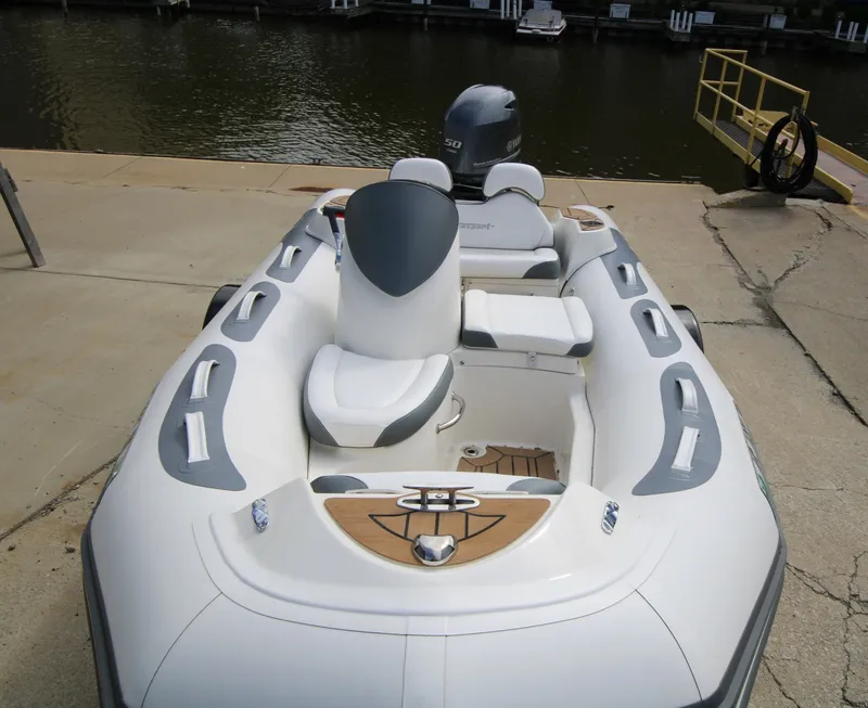 Slide: The Image of Avon 400 Seasport 2018 - 6111848