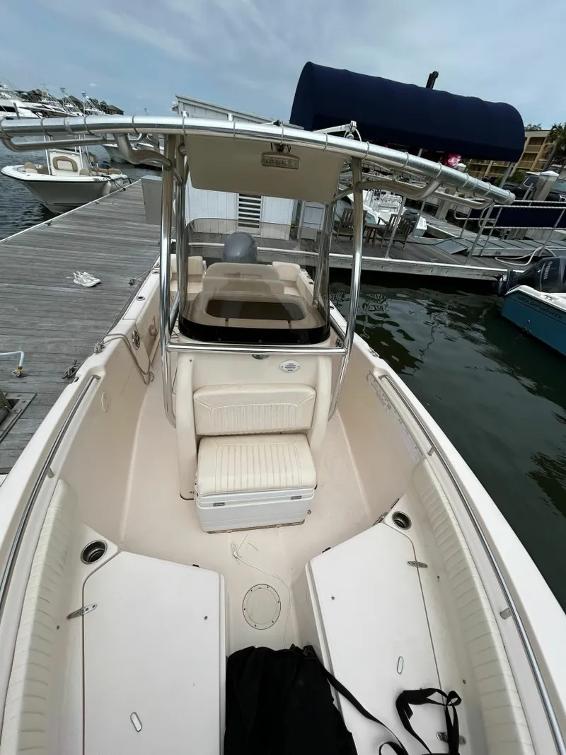 Slide: The Image of Grady-White Fisherman 209 2014 - 6112092