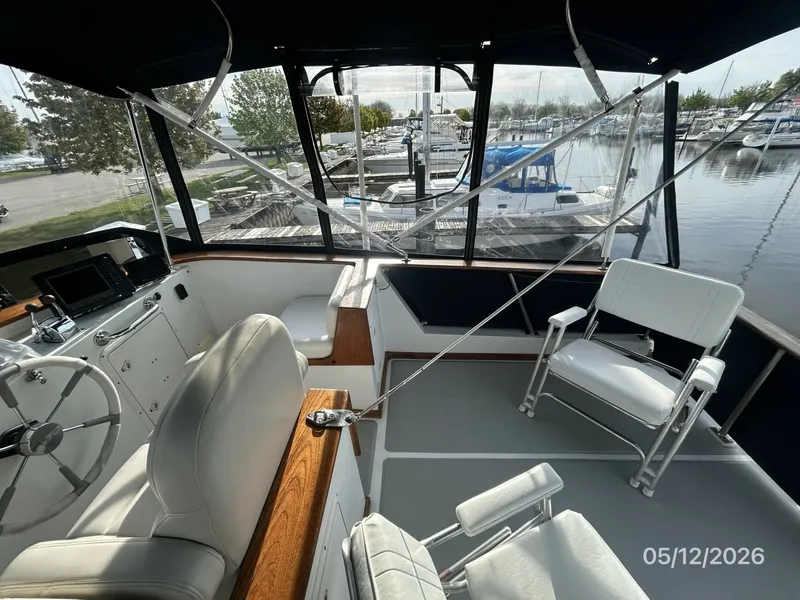Slide: The Image of 36' Monk flybridge starboard - 6112294