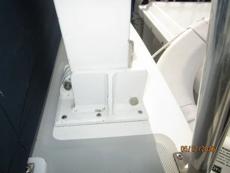 Slide: The Image of 36' Monk mast base hinge - 6112319