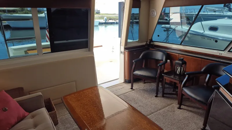 Slide: The Image of Salon Looking Aft - 6112985