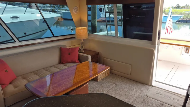 Slide: The Image of Salon Looking Starboard Aft - 6112986