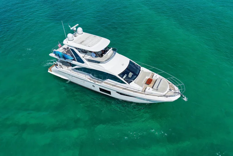 Slide: The Image of Azimut 60 FLY 2019 - 6113042
