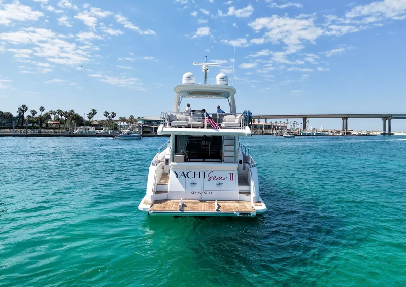 Slide: The Image of Azimut 60 FLY 2019 - 6113046