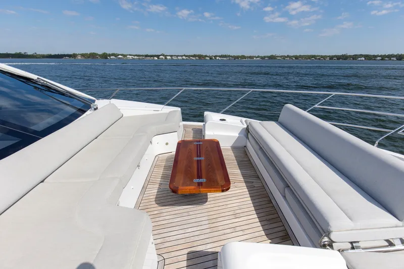 Slide: The Image of Azimut 60 FLY 2019 - 6113082