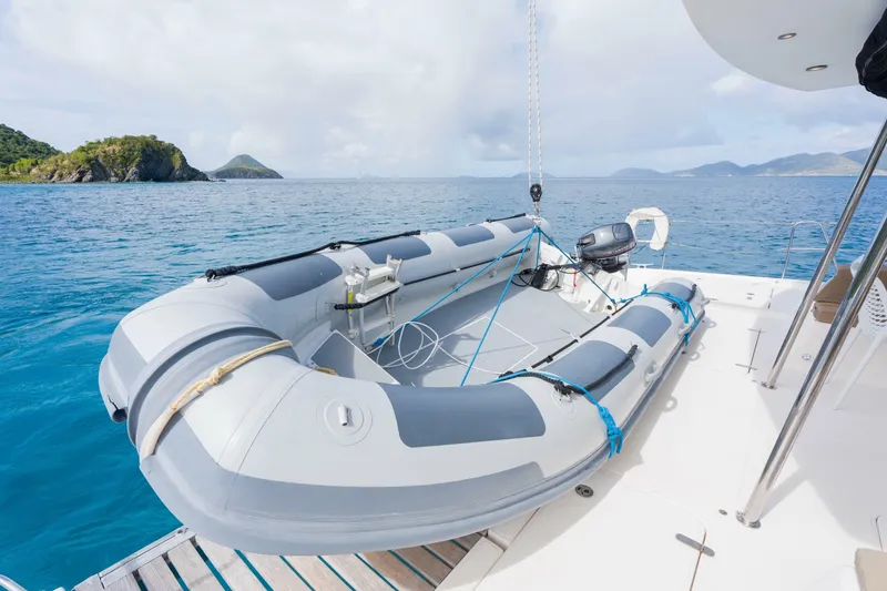 Slide: The Image of Voyage 520 2011 - 6113464