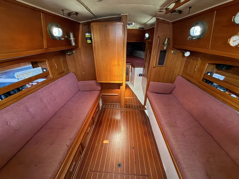 Slide: The Image of Pacific Seacraft 34 1987 - 6141965