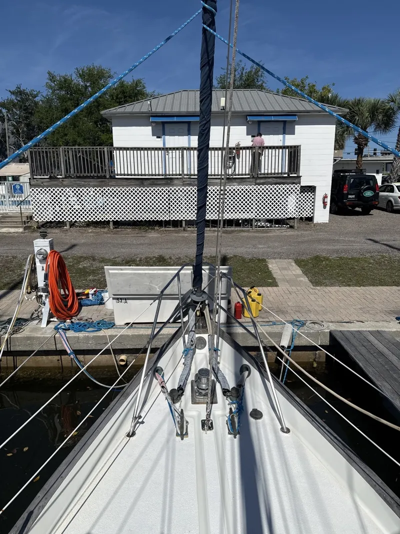 Slide: The Image of Pacific Seacraft 34 1987 - 6142001