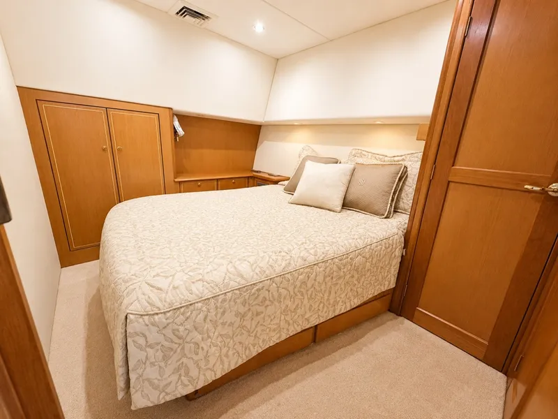 Slide: The Image of Ocean 50 Convertible 2004 - 6120711