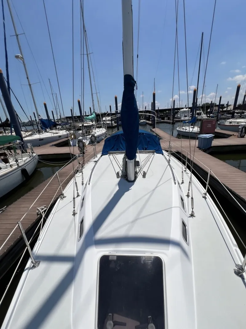 Slide: The Image of Catalina 34 Mark II 1997 - 6113525
