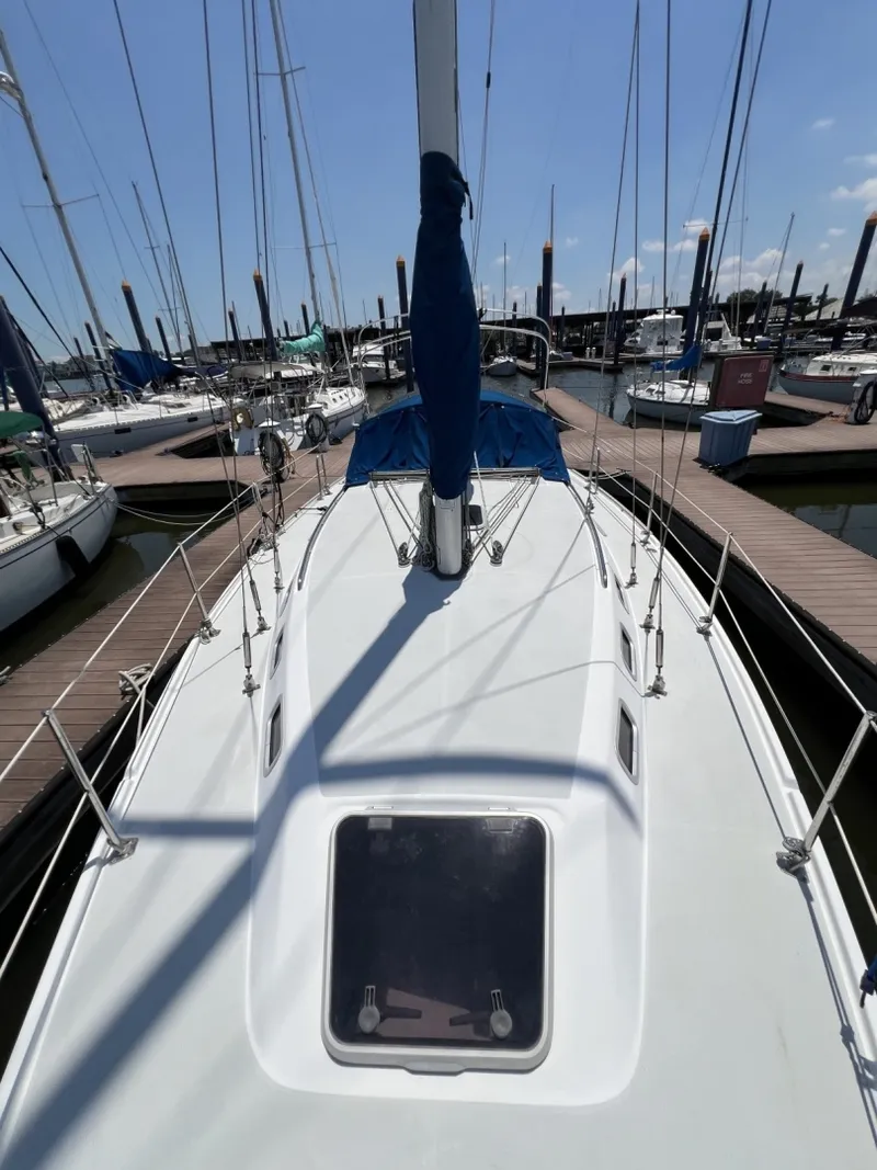 Slide: The Image of Catalina 34 Mark II 1997 - 6113526