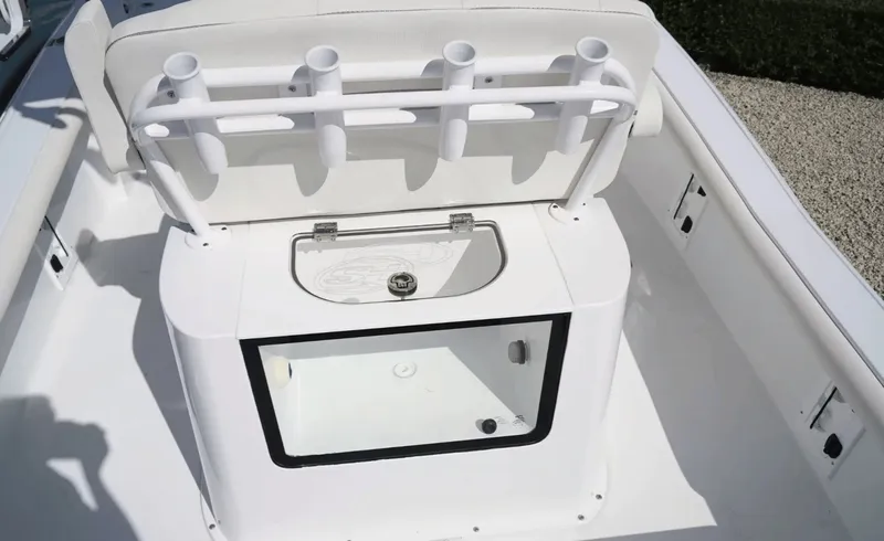 Slide: The Image of Sea Hunt BX 25 FS 2026 - 6114329