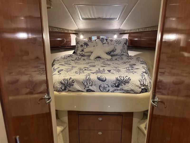 Slide: The Image of Sea Ray 420 Sundancer 2005 - 6114898