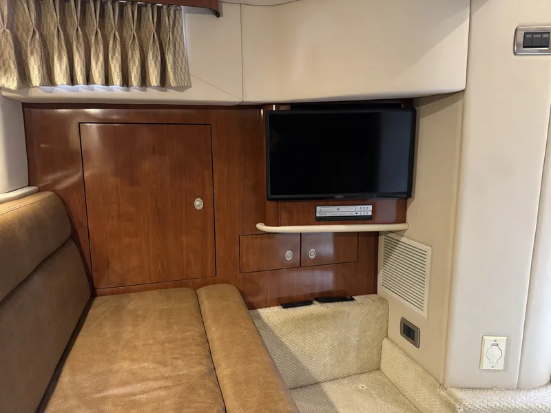 Slide: The Image of Sea Ray 420 Sundancer 2005 - 6114901