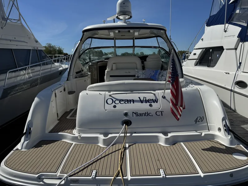 Slide: The Image of Sea Ray 420 Sundancer 2005 - 6114889