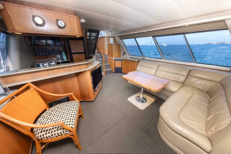 Slide: The Image of Meridian 490 Pilothouse 2004 - 6115339