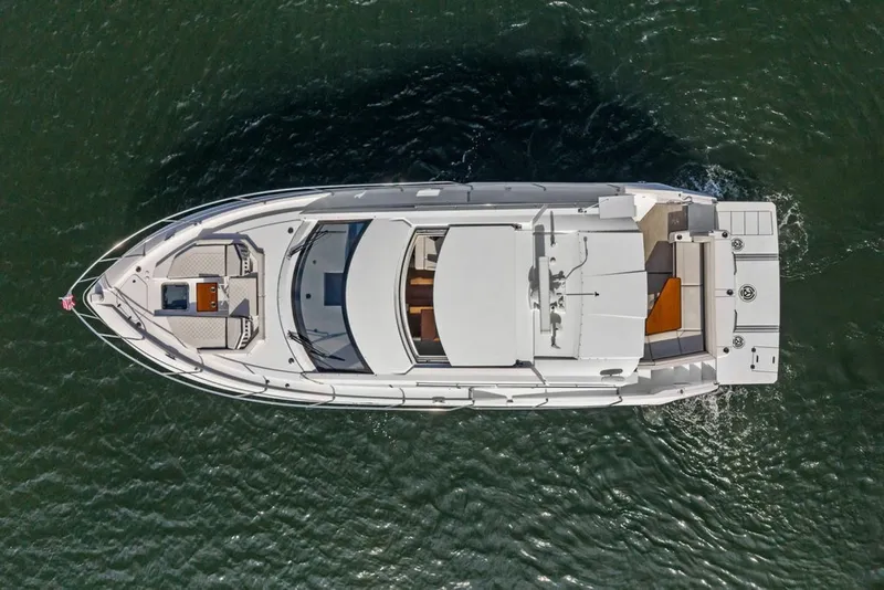 Slide: The Image of Cruisers 46 CANTIUS 2022 - 6115100